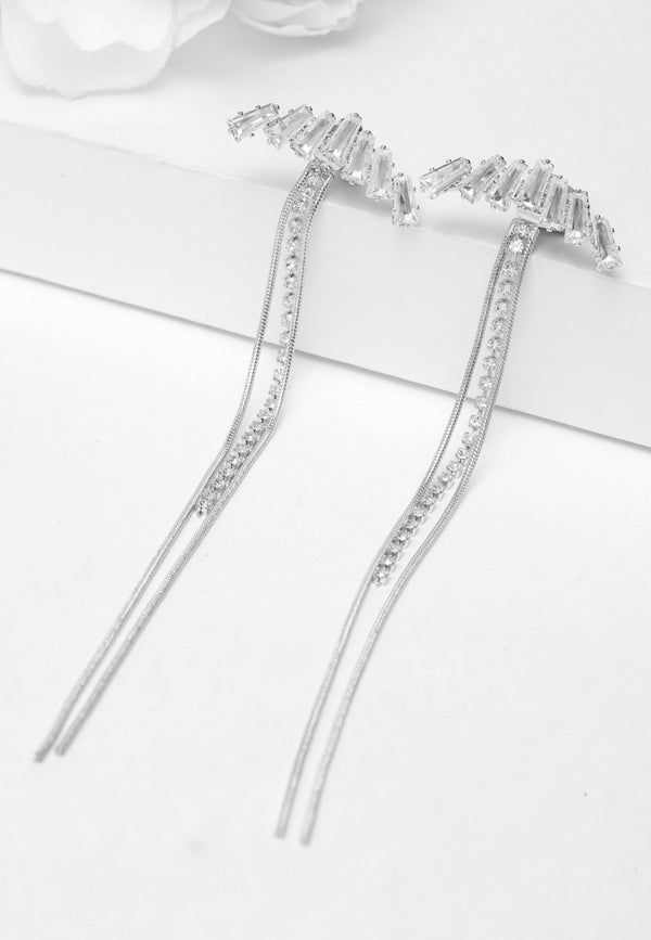 Boucles d'oreilles pendantes longues en cristal argenté