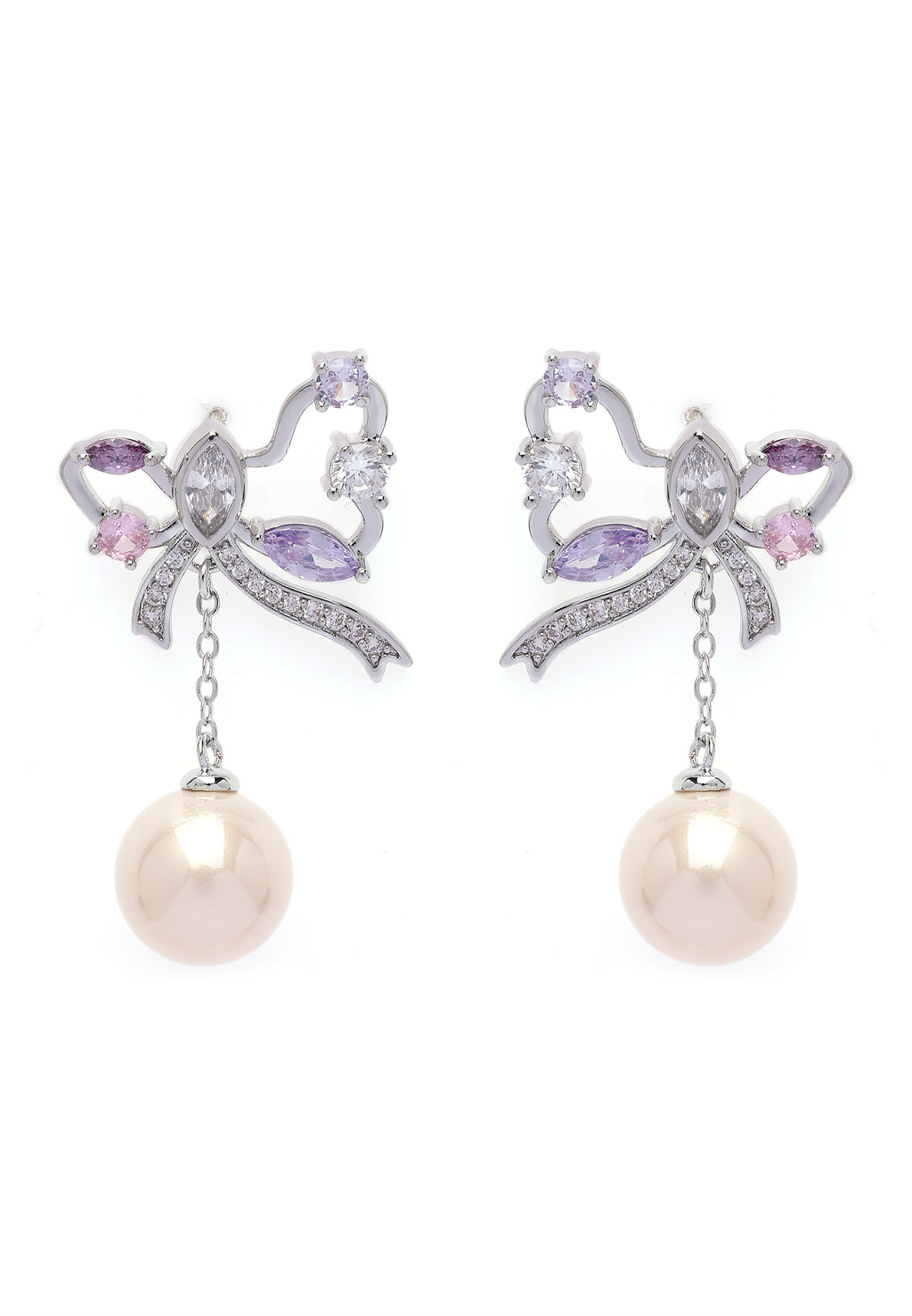 Pendientes de gota en forma de mariposa de color plateado